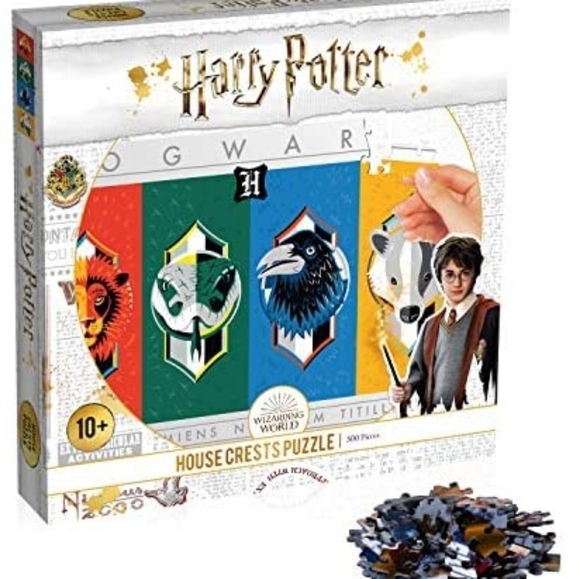 NWT Harry Potter House Crests Hogwarts 300pc Puzzle Age 10+ - Picture 2 of 3